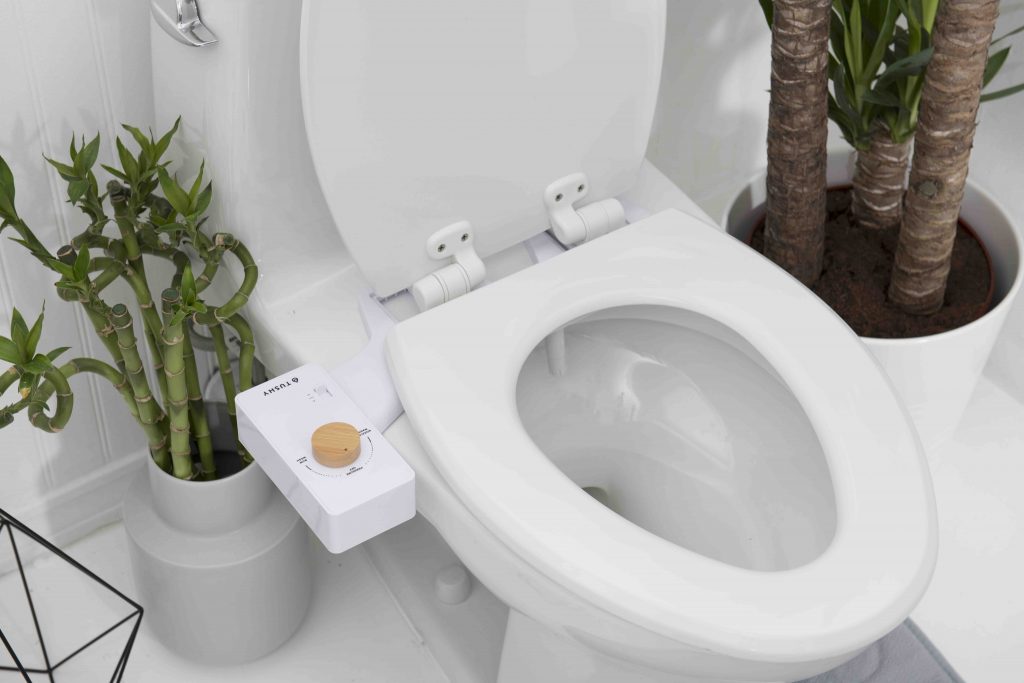 best-alternatives-to-toilet-paper-tushy-bidet