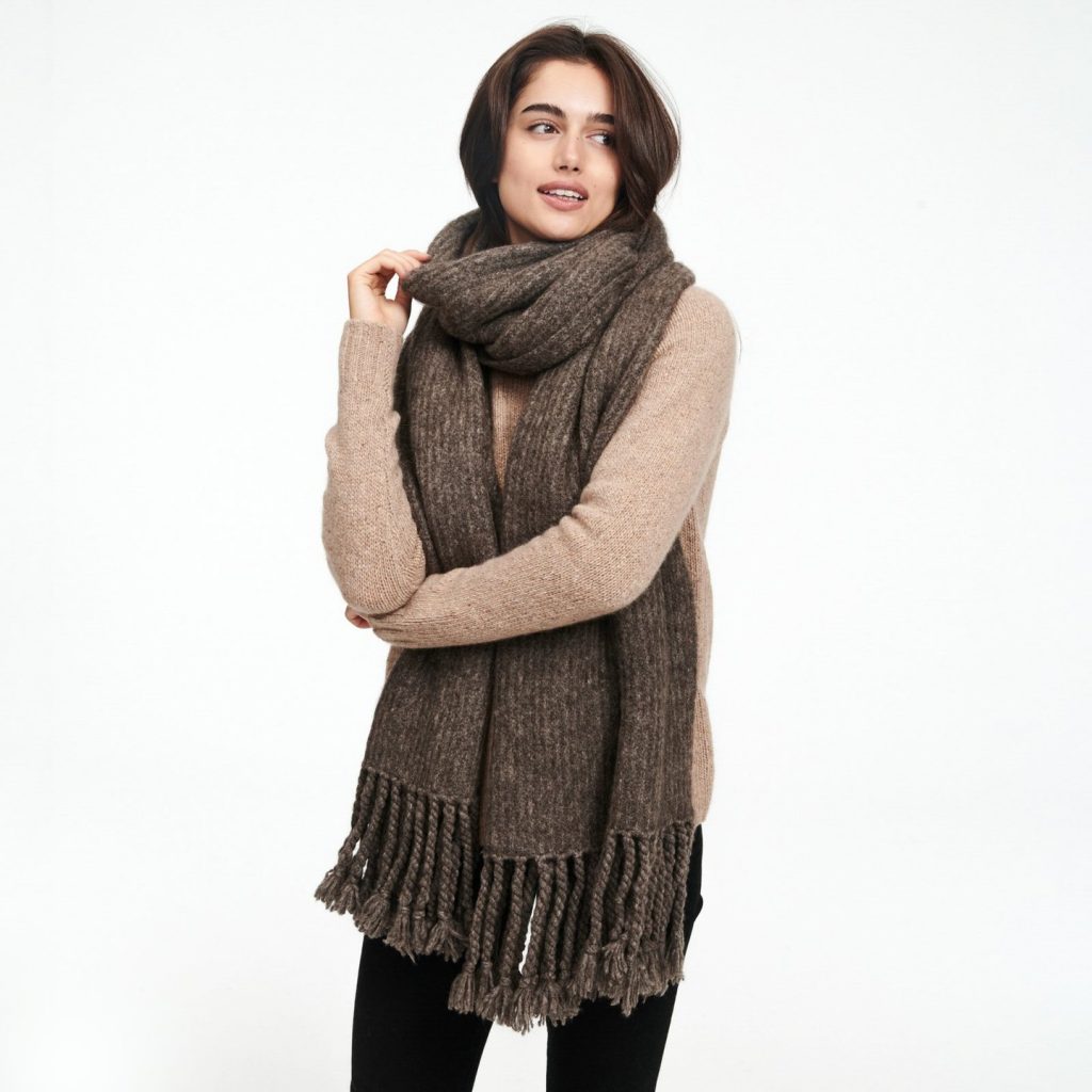 sustainable-ethical-wool-scarves-naadam-the-filtery