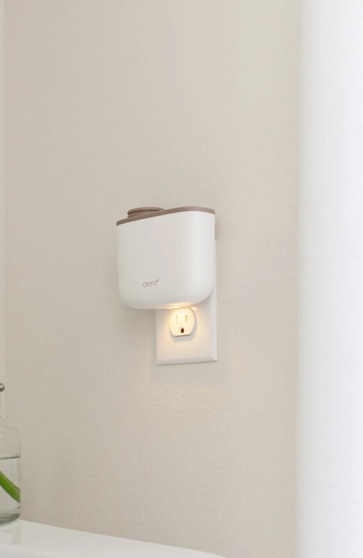 Aera mini plug-in non-toxic air freshener
