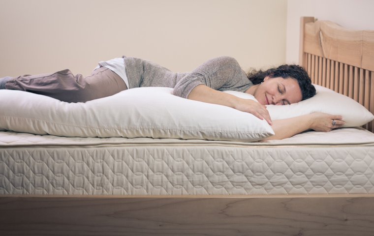 organic body pillow for pregnancy from savvy rest