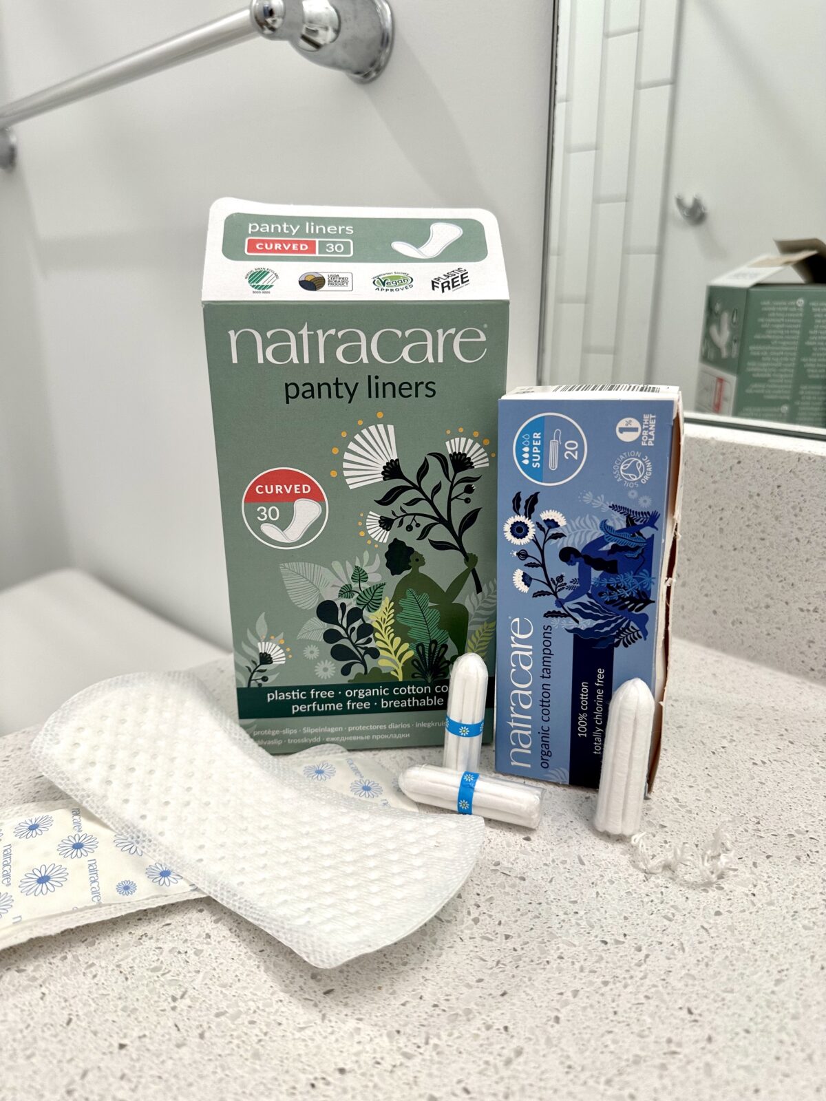 organic non-toxic tampons pads from Natracare on TheFiltery.com