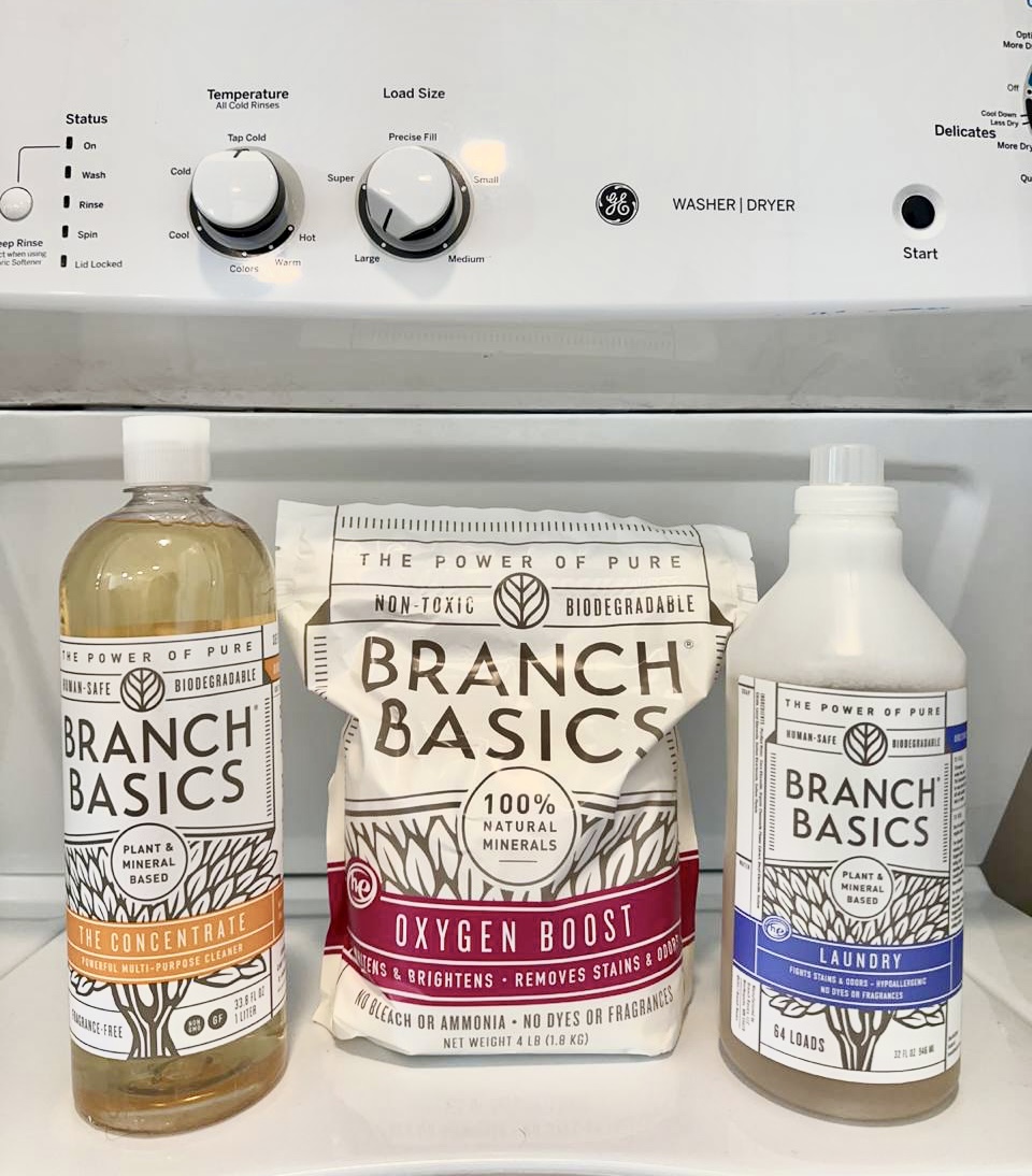 best fragrance free non-toxic laundry detergent from brand basics on TheFiltery.com