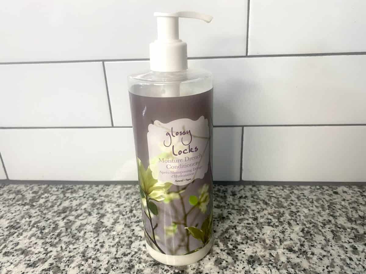 Best Non-Toxic Products for Curly Hair Glossy Locks Conditioner